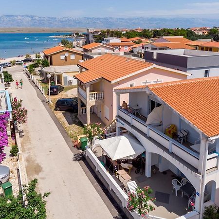 ויר Fisa Apartments מראה חיצוני תמונה