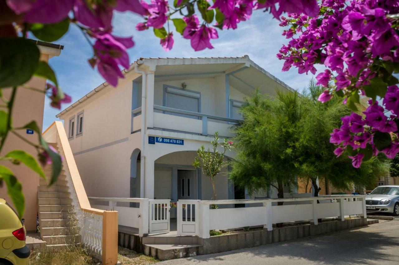ויר Fisa Apartments מראה חיצוני תמונה