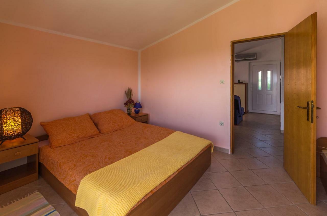 ויר Fisa Apartments מראה חיצוני תמונה
